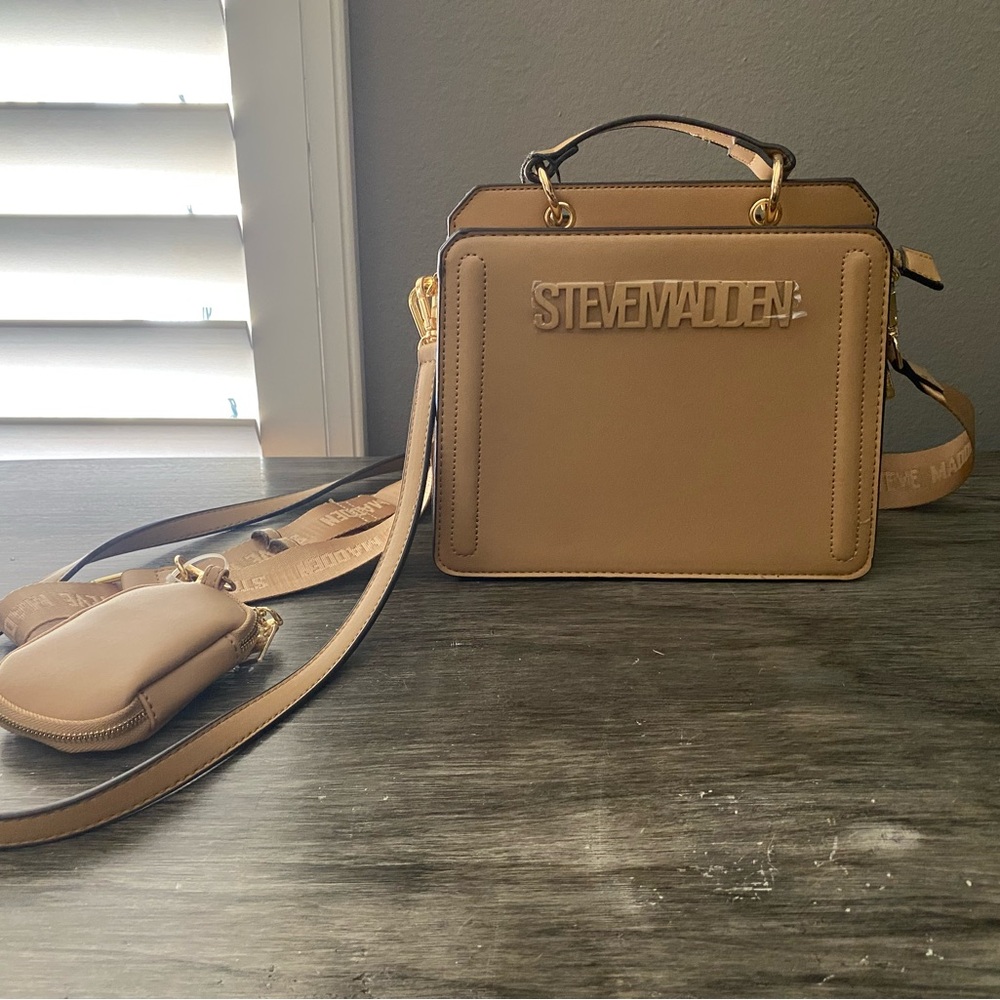 Steve Madden Bevelyn Convertible Crossbody Bag